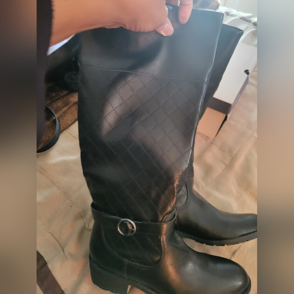 Womens boots